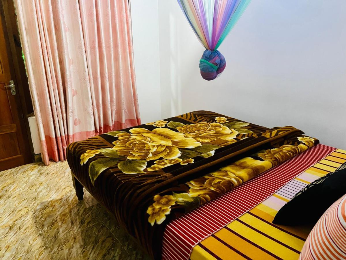 Grand Adamspeak Hotel Nallathanniya Exterior photo