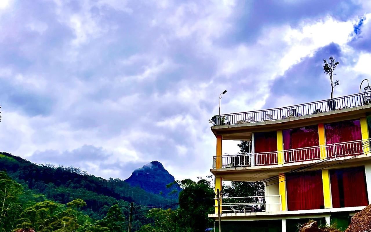 Grand Adamspeak Hotel Nallathanniya Exterior photo