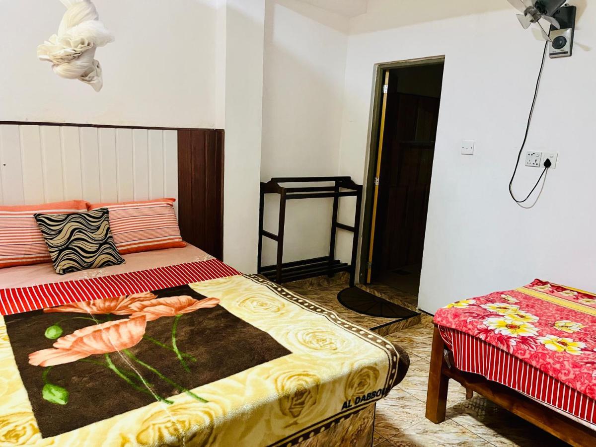 Grand Adamspeak Hotel Nallathanniya Exterior photo