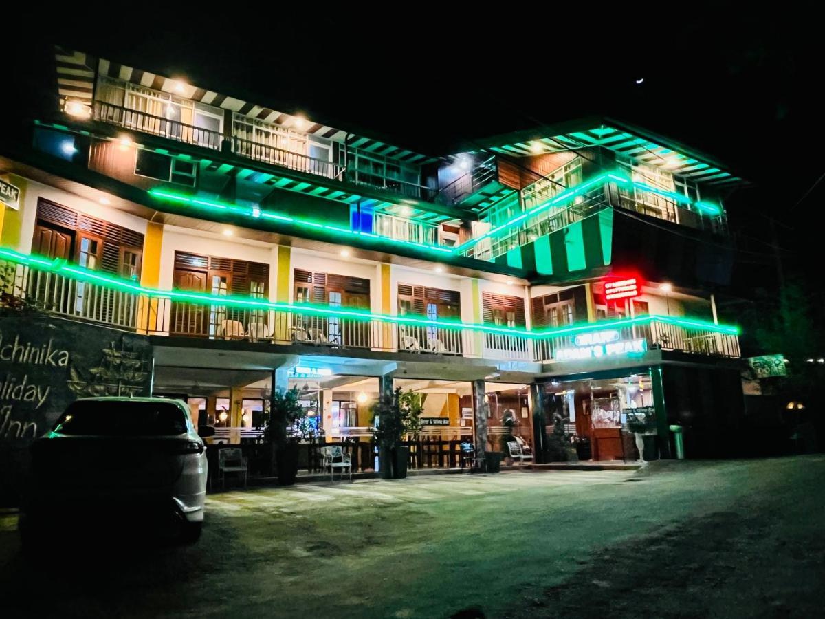 Grand Adamspeak Hotel Nallathanniya Exterior photo