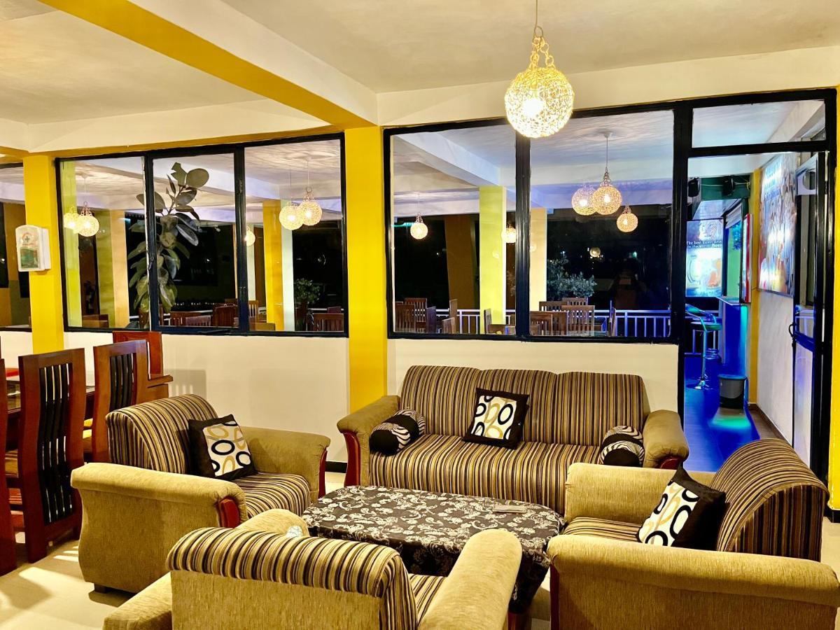 Grand Adamspeak Hotel Nallathanniya Exterior photo